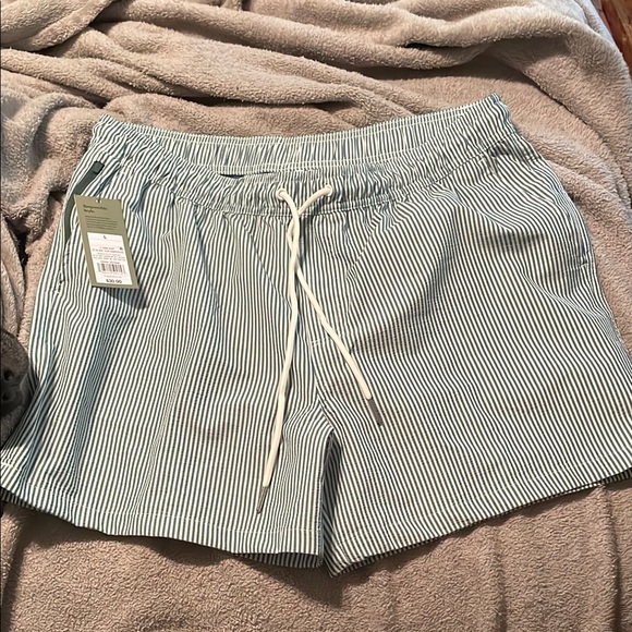 Goodfellow & Co Other - Goodfellow & Co White and Blue Swim Trunks Elastic Waistband
